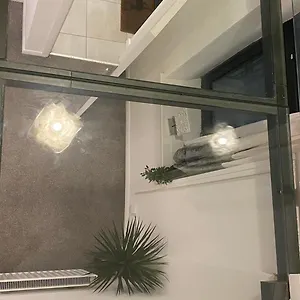 Dealhouse F7- Apartment Huddersfield