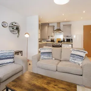1 Liber House With Free Onsite Parking Holiday home York
